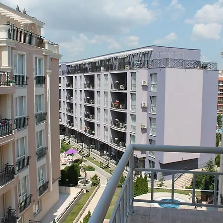 Aqua Blue サニービーチ